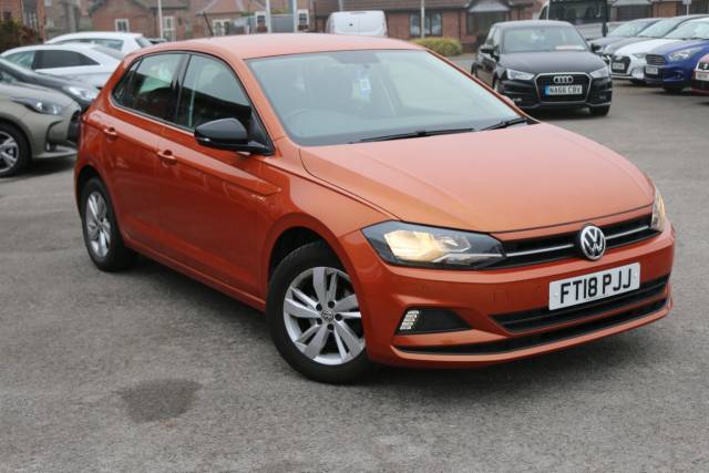 Volkswagen Polo 1.0 SE 5dr Hatchback Petrol Orange